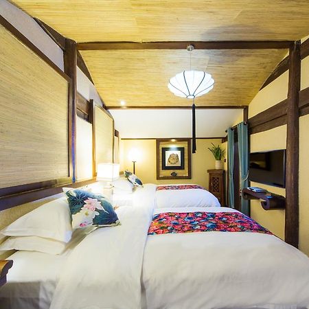 Lijiang Yuntian Palace Hotel Eksteriør billede