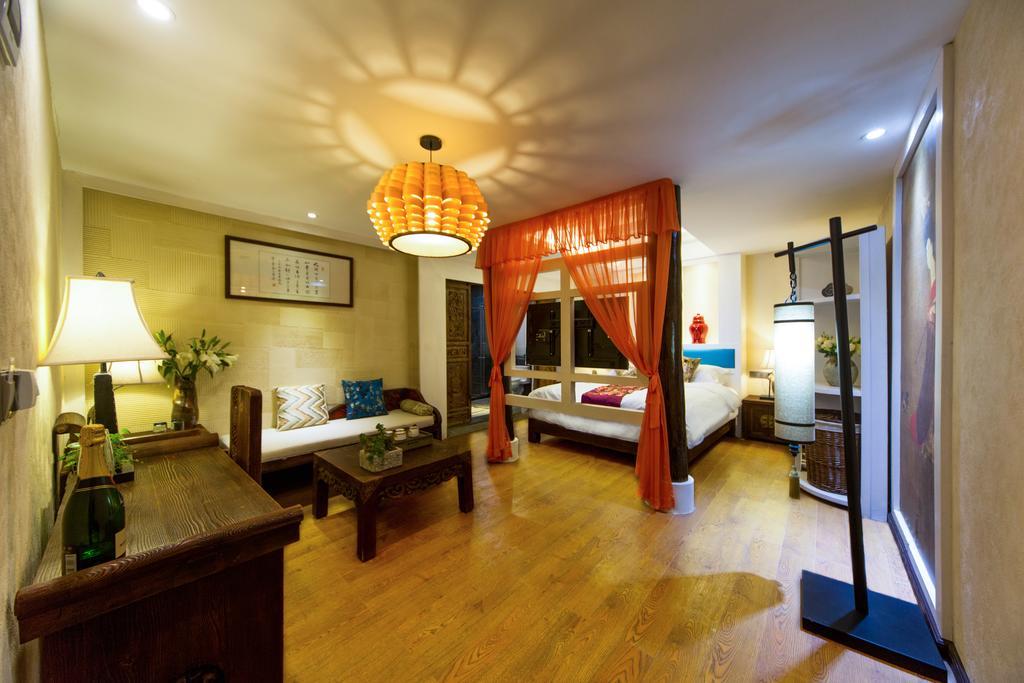 Lijiang Yuntian Palace Hotel Værelse billede